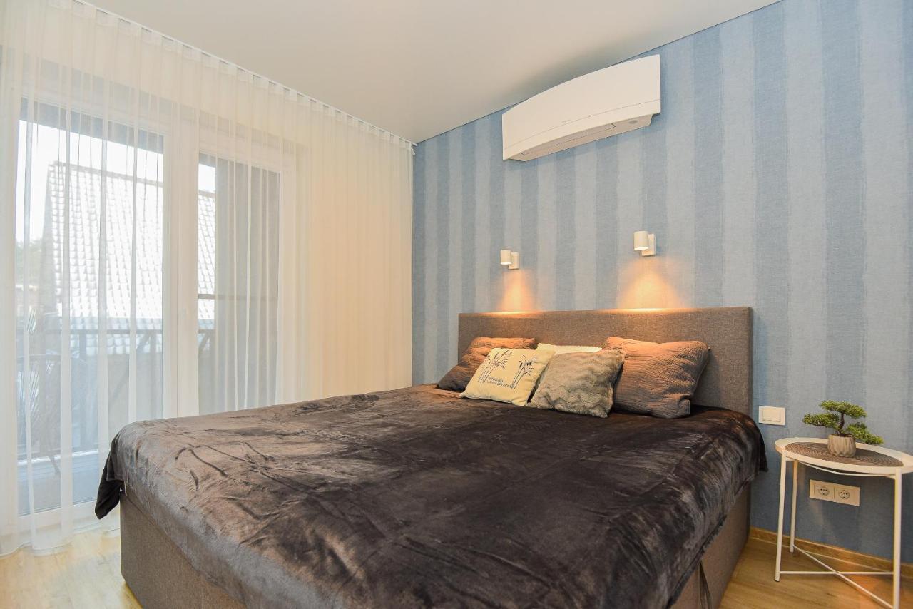 Sea Apartment Паланга Экстерьер фото